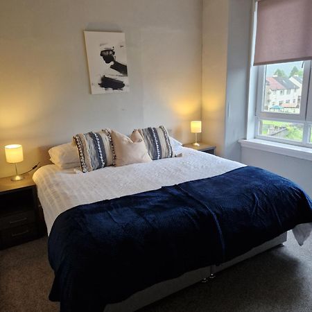 Star Apartment Dumbarton Bagian luar foto