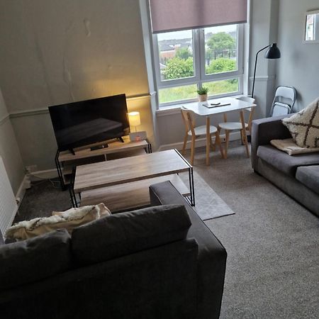 Star Apartment Dumbarton Bagian luar foto